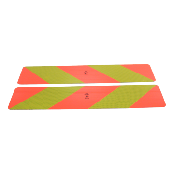 Markeringsbord opleggers >3500kg 566mm x 132mm x 1mm rood / geel schuin gestreept 2 x 566mm (1x links, 1x rechts)